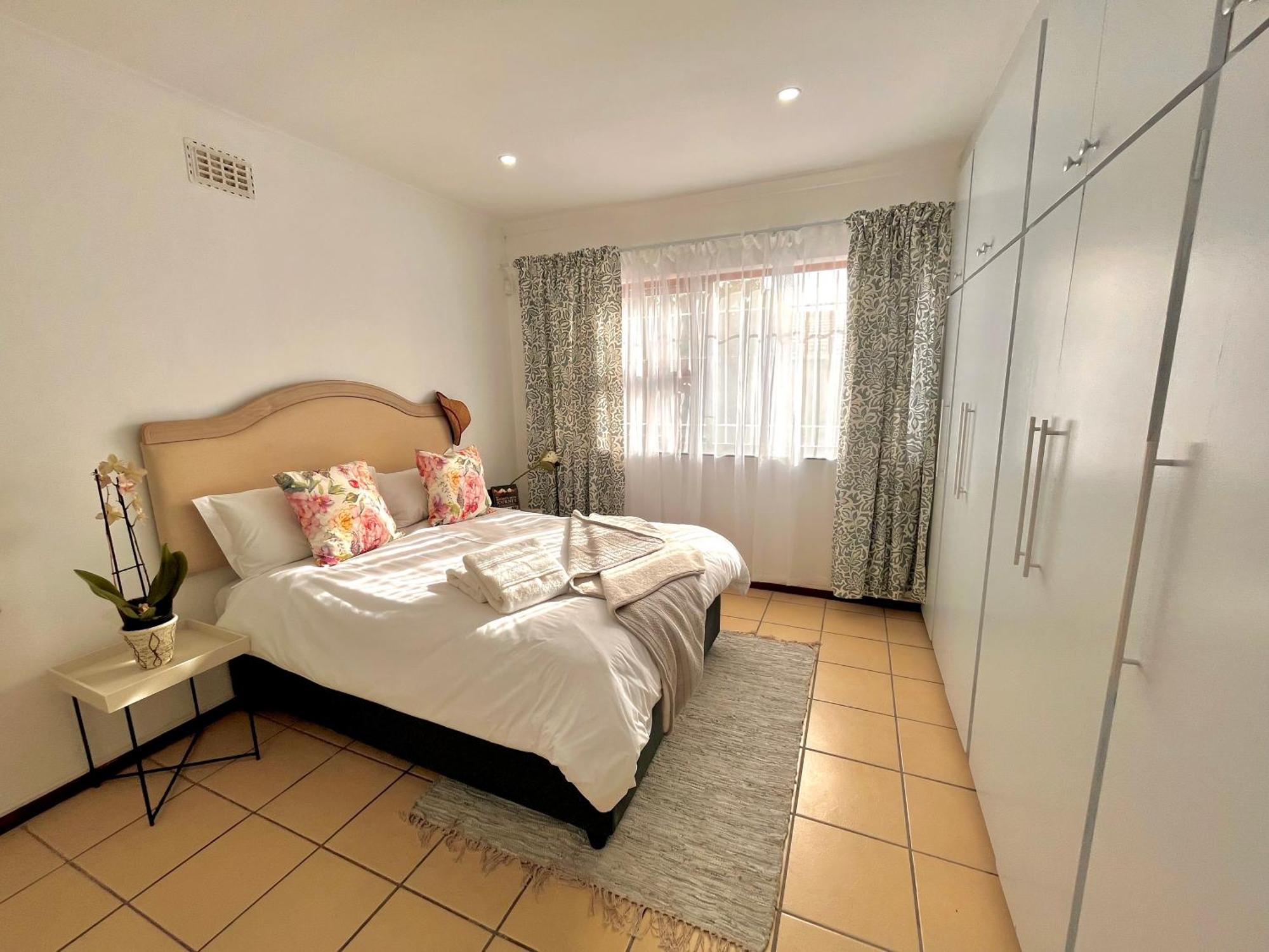 Holiday home 3 Bedroom Family With Pool *