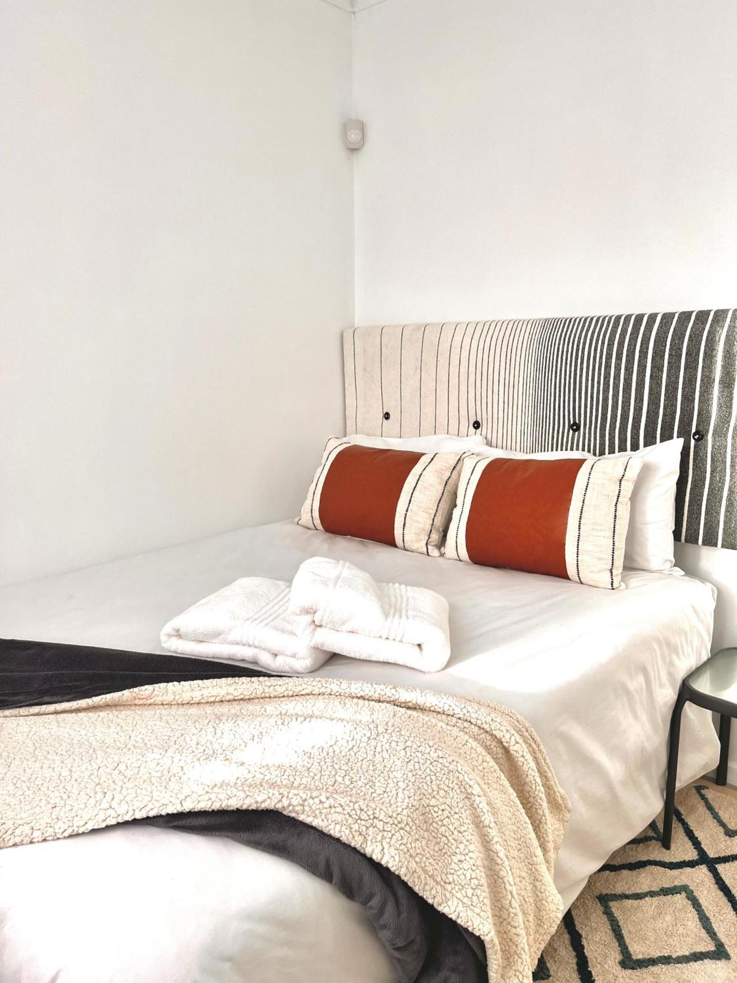 Holiday home 3 Bedroom Family With Pool *